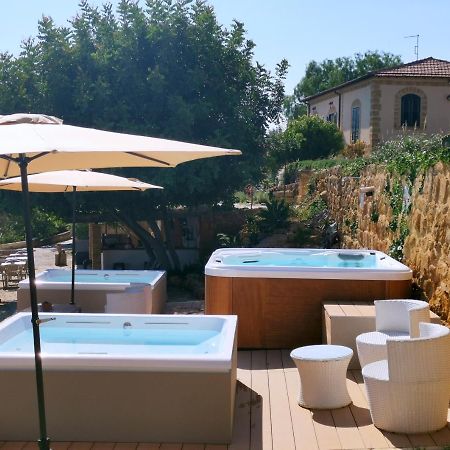 Villa La Lumia B&B Suites & Apartments Agrigent Exterior foto