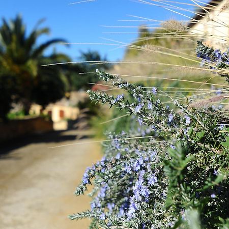Villa La Lumia B&B Suites & Apartments Agrigent Exterior foto