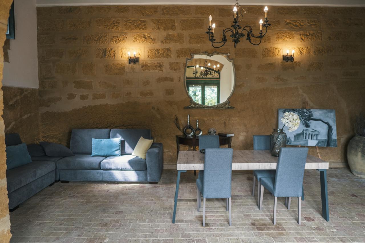 Villa La Lumia B&B Suites & Apartments Agrigent Exterior foto